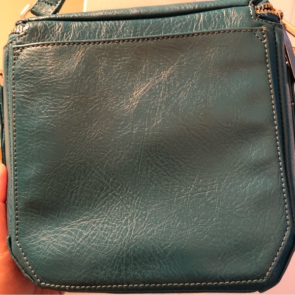 Matt & Nat crossbody bag - Picture 2 of 5